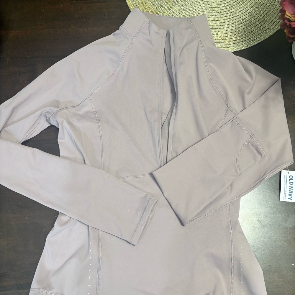Old Navy Active Light Lavender Grey Long Sleeve Top